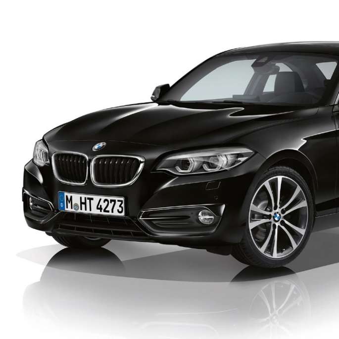 BMW Серия 2 Купе, Модел Sport Line, три четвърти снимка отпред BMW Серия 2 Купе, Модел Sport Line, три четвърти снимка отпред