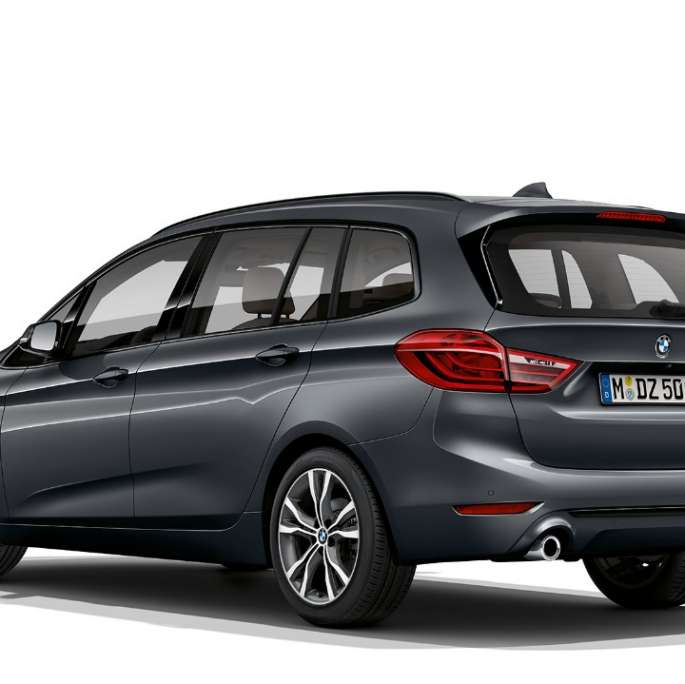 BMW Серия 2 Гран Турър 220d F46 фейслифт 2018 Mineral Grey metallic три четвърти изглед отпред 