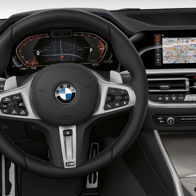 BMW Серия 3 Седан, Модел Sport Line, кокпит. Фронтална снимка отблизо на кокпита от страната на водача на BMW Серия 3 Седан с оборудване Модел Sport Line.