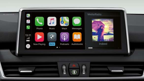 Apple CarPlay® BMW Серия 2 Актив Турър Apple CarPlay® BMW Серия 2 Актив Турър F45 2018 интериор