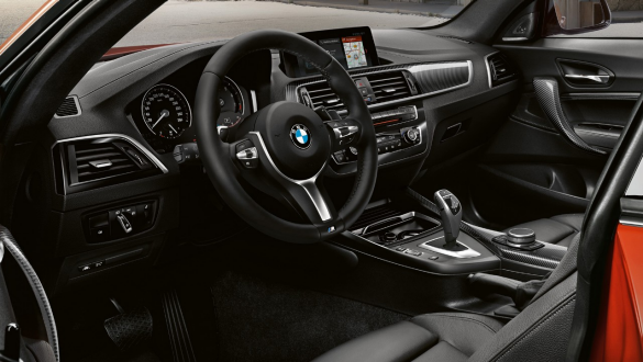 BMW Серия 2 Купе, BMW Серия 2 Купе, Променливо спортно кормилно управление BMW Серия 2 Купе, Променливо спортно кормилно управление
