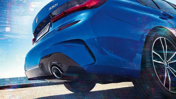 BMW Серия 3 Седан, M Sport диференциал. Изглед отстрани на BMW Серия 3 Седан.