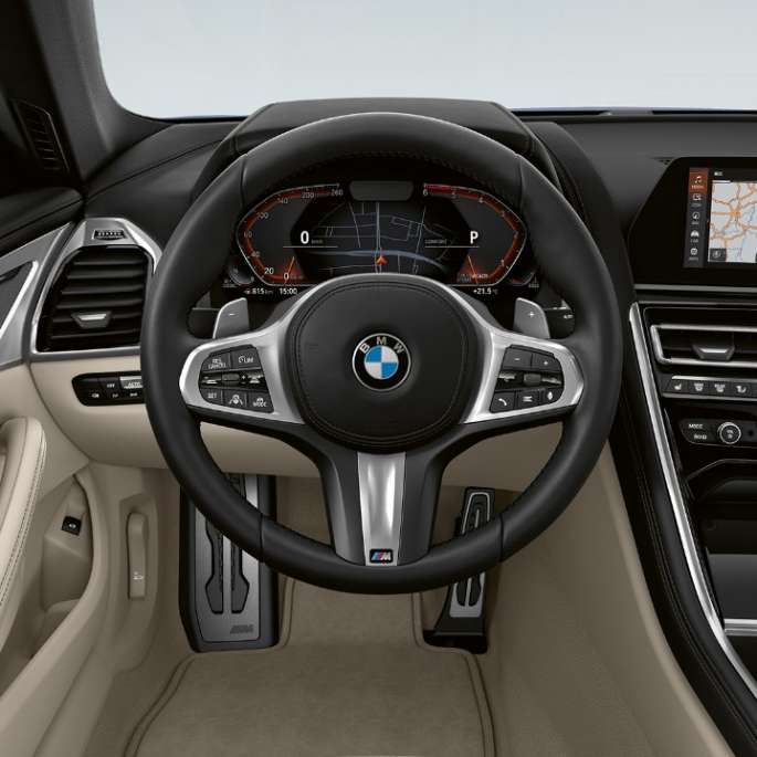 М кожен мултифункционален волан. BMW Серия 8 Купе, кокпит, М кожен мултифункционален волан.