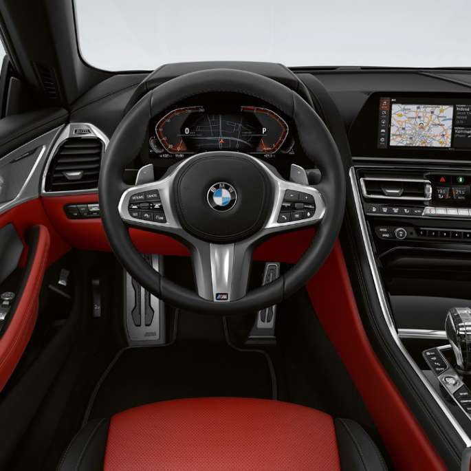 М Спортен пакет, кокпит BMW Серия 8 Гран Купе, М Спортен пакет, кокпит