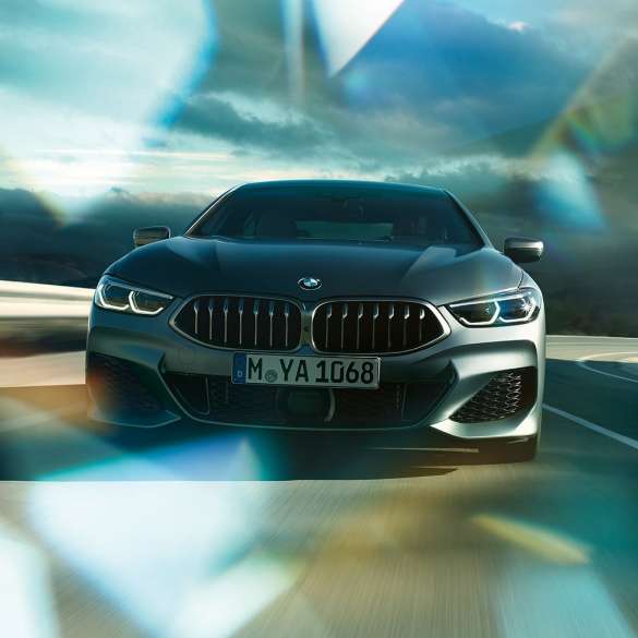 Динамика на управлението BMW Серия 8 Гран Купе, динамика на управлението