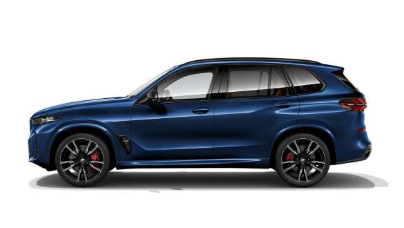BMW X5 M60i xDrive G05 MP три четвърти изглед отпред BMW X5 M60i xDrive G05 MP три четвърти изглед отпред паркирано