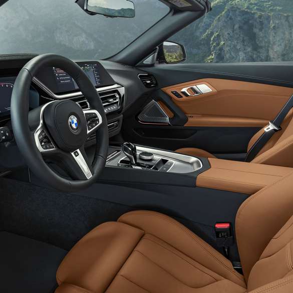 Интериор BMW Z4 M40i G29 Волан BMW Z4 Roadster M40i G29 2019 интериор
