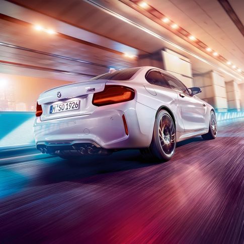 Дизайн отзад, BMW M2 Competition F87 Дизайн отзад, BMW M2 Competition F87 2018 Hockenheim Silver metallic, три четвърти изглед отзад
