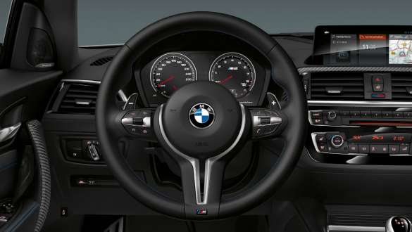 М кожен волан BMW M2 Competition М кожен волан BMW M2 Competition F87 2018 Hockenheim Silver metallic интериор