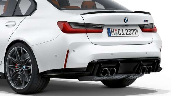 Дизайн на задната част BMW M3 Competition Седан Frozen Brilliant White metallic G80 2020 BMW M3 Competition Седан G80 2020 Frozen Brilliant White metallic дизайн на задната част изглед отзад