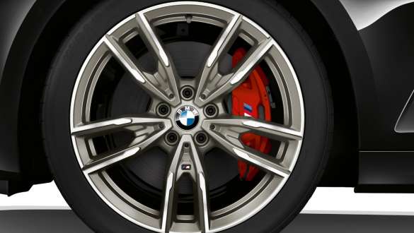 BMW M340i xDrive Седан G20 2020 М Спортни спирачки снимка отблизо джанта М Спортни спирачки BMW M340i xDrive Седан G20 2020