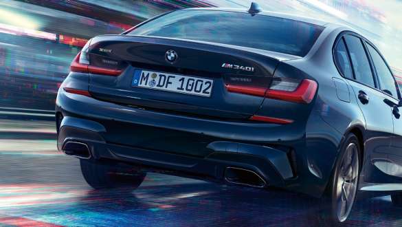 М Спортен диференциал BMW M340i xDrive Седан G20 2020 BMW M340i xDrive Седан G20 2020 Sapphire Black metallic М Спортен диференциал изглед отзад