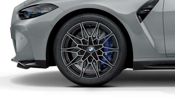 19/20-инчови M ковани джанти 826 M BMW M4 Купе G82 2020 BMW M4 G82 2020 19/20-инчови М ковани джанти 826 M снимка отблизо
