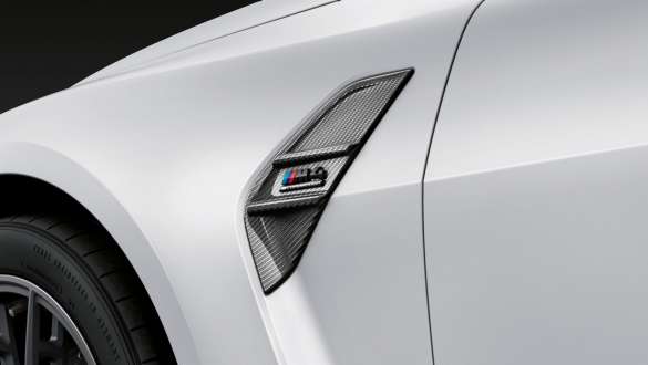 M Performance Air Breather Carbon BMW M4 Купе G82 2020 BMW M4 Купе G82 2020 M Performance Air Breather Carbon снимка отблизо