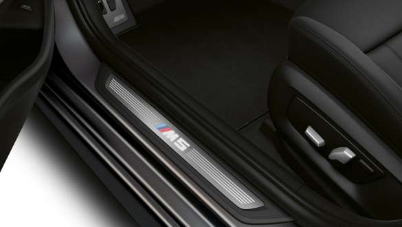 Лайстни на праговете с надпис “M5” BMW M5 F90 2020 Лайстни на праговете с надпис “M5” BMW M5 F90 LCI фейслифт 2020