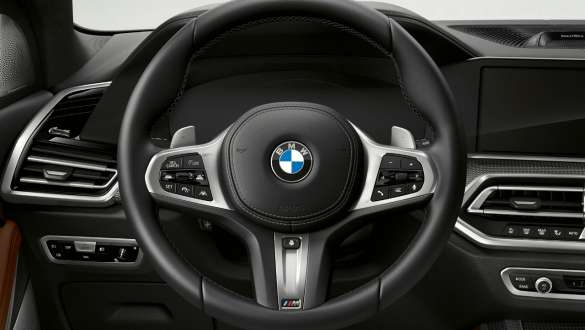 BMW X5 M50i и M50d с Интегрално активно кормилно управление G05 BMW X5 M50i и M50d с Интегрално активно кормилно управление G05 2018 SUV кокпит