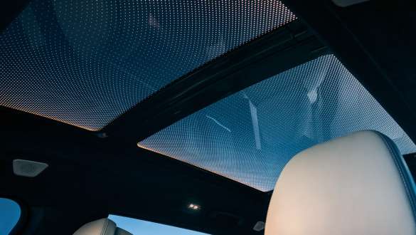 BMW X7 M Автомобил с панорамен стъклен покрив Sky Lounge BMW X7 M Автомобил, интериор с панорамен стъклен покрив Sky Lounge, G07