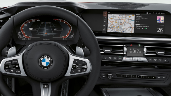BMW Z4 Роудстър BMW Live Cockpit BMW Z4 Роудстър с BMW Live Cockpit