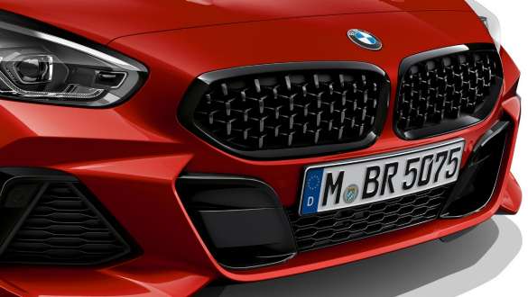 BMW Z4 Роудстър (G29) бъбрековидна радиаторна решетка BMW Z4 Роудстър (G29) с бъбрековидна радиаторна решетка в Mesh дизайн