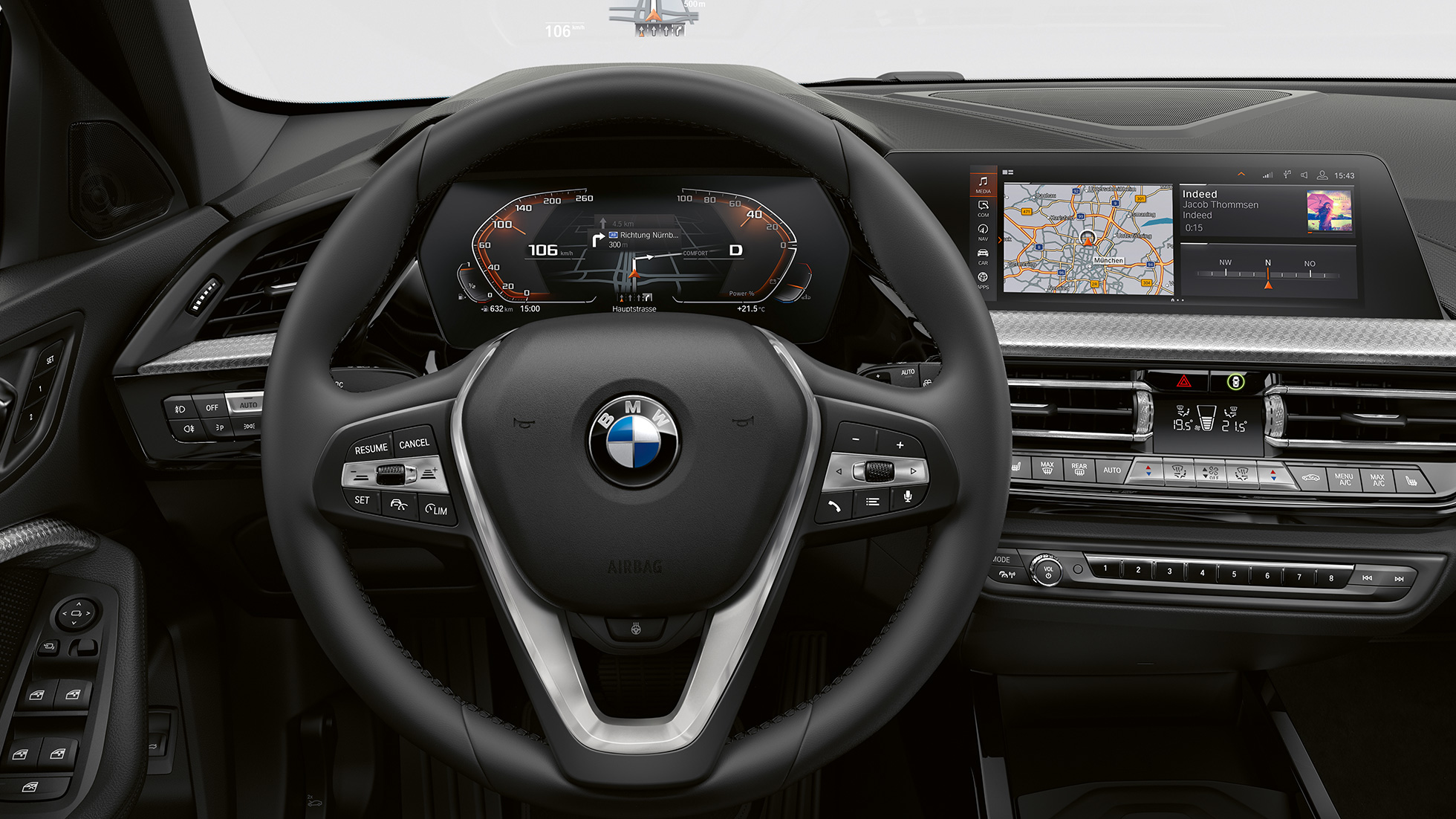 Спортен кожен волан. BMW Серия 1 Модел Luxury Line, кокпит със спортен кожен волан.