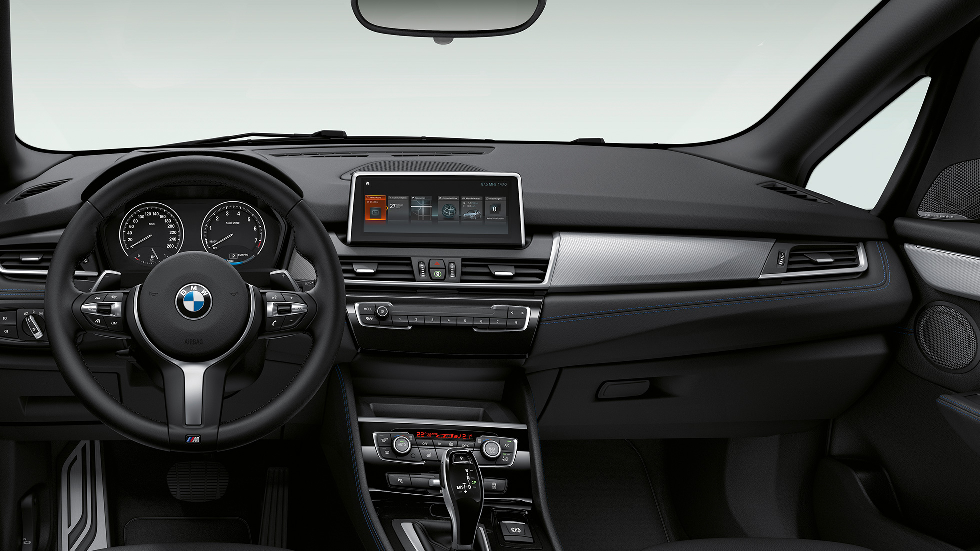 Кокпит BMW Серия 2 Актив Турър Модел M Sport Кокпит BMW Серия 2 Актив Турър 220d xDrive Модел M Sport F45 2018 интериор