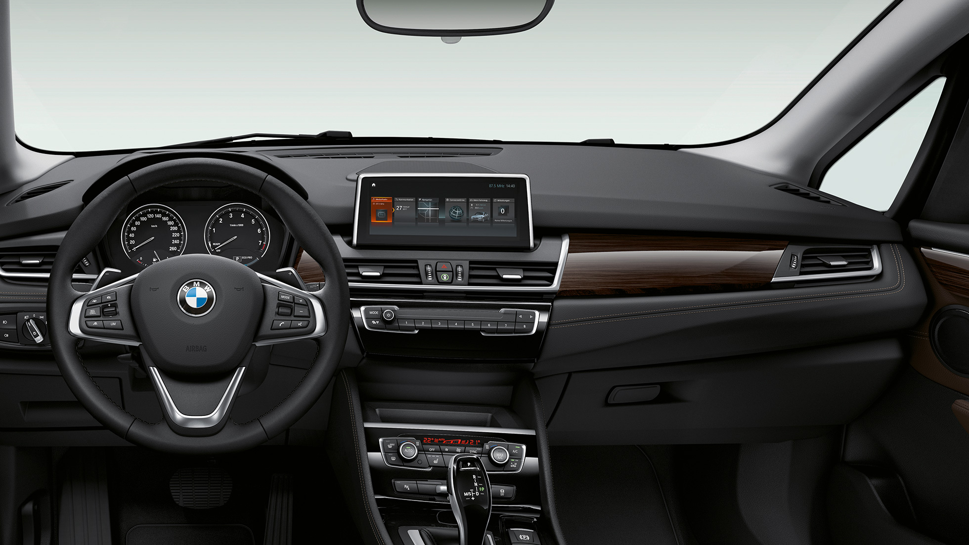 Кокпит BMW Серия 2 Актив Турър Модел Luxury Line Кокпит BMW Серия 2 Актив Турър Модел Luxury Line 225i xDrive F45 2018