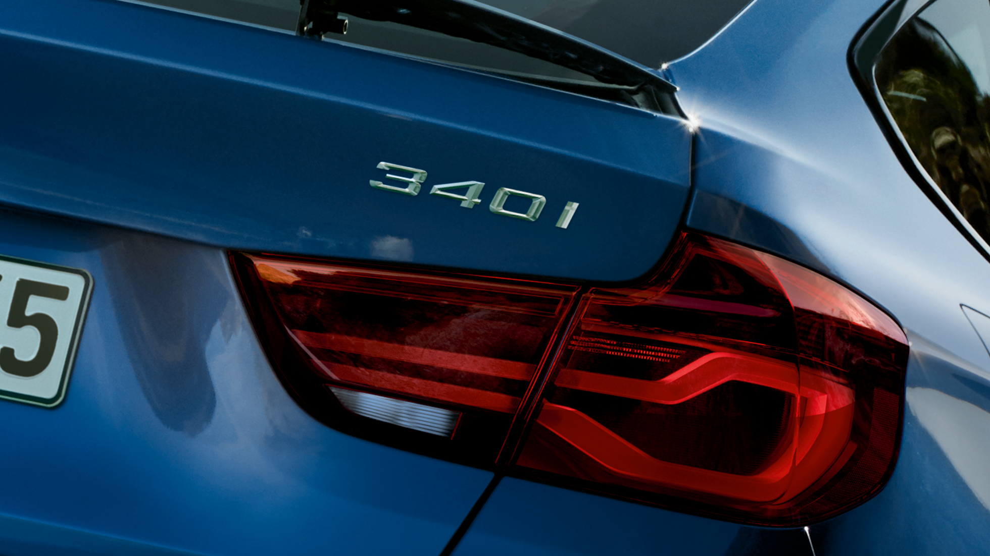BMW Серия 3 Гран Туризмо, име на модела отзад BMW Серия 3 Гран Туризмо, име на модела отзад