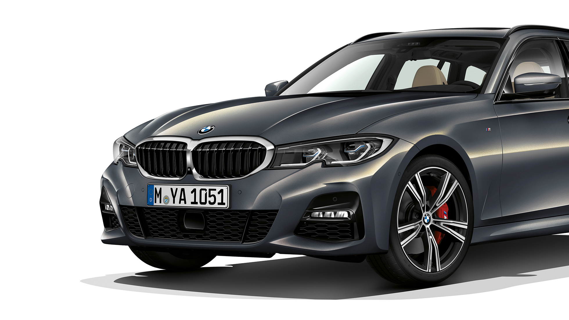 Модел M Sport, три четвърти снимка отпред BMW Серия 3 Туринг, Модел M Sport, три четвърти снимка отпред