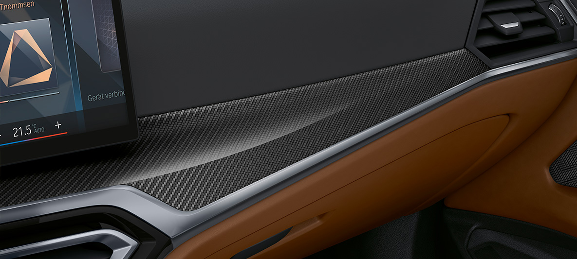 Интериорни лайстни BMW Individual 'Carbon Fibre’ с акцентираща лайстна Pearl Chrome BMW Серия 4 Купе Individual G22 2020 интериор Интериорни лайстни BMW Individual 'Carbon Fibre’ с акцентираща лайстна Pearl Chrome BMW Серия 4 Купе Individual G23 2020 интериор