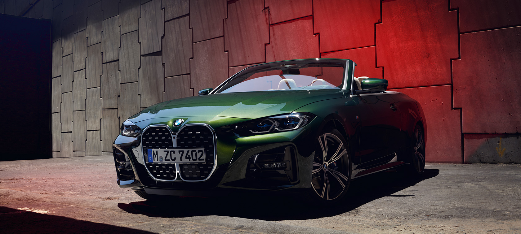 BMW Серия 4 Кабриолет G23 2020 Sanremo Green metallic три четвърти изглед отпред 