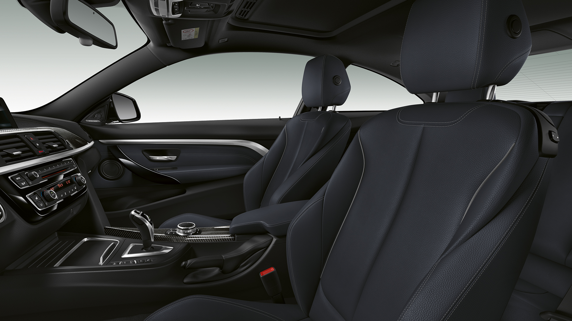BMW Серия 4 Купе, Модел М Sport интериор BMW Серия 4 Купе, Модел М Sport интериор