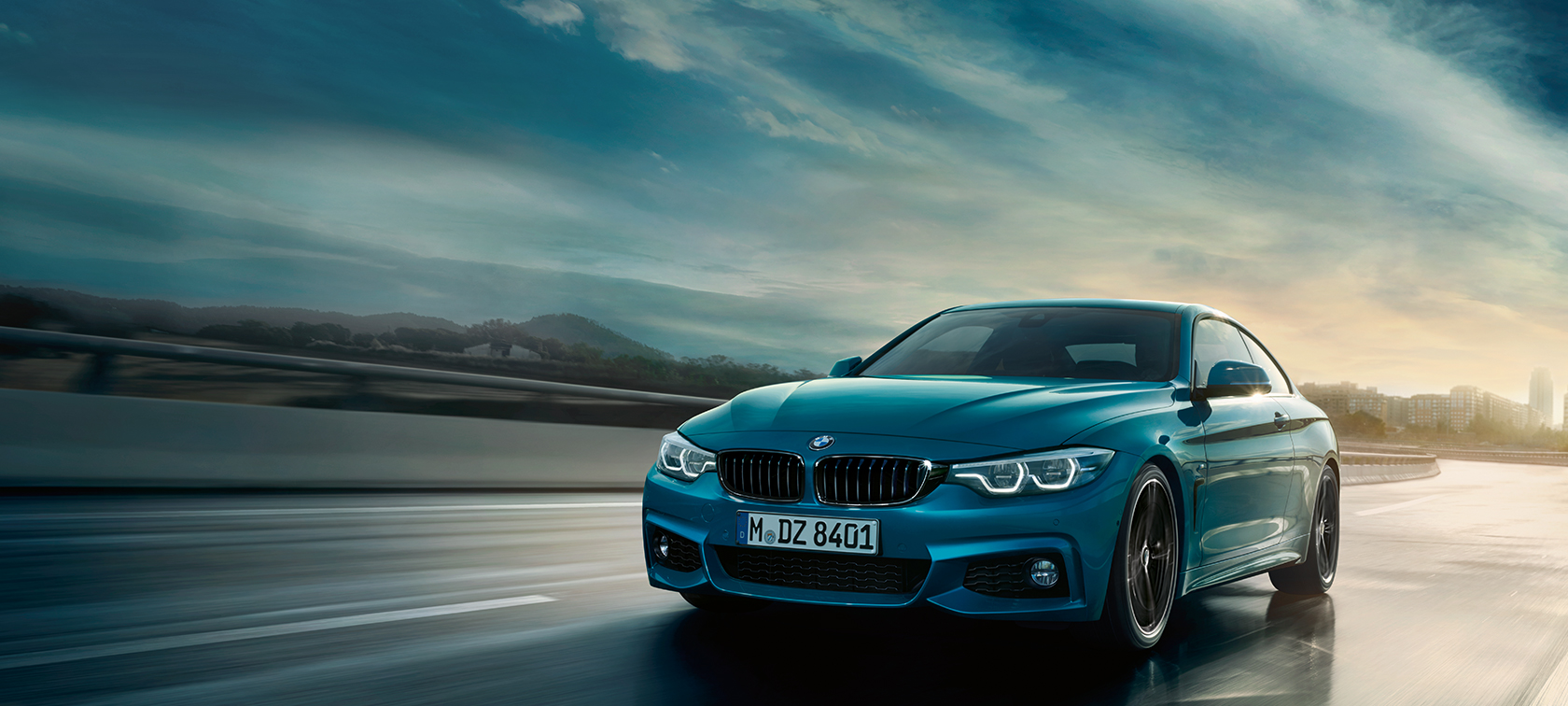 BMW Серия 4 Купе снимка в движение BMW Серия 4 Купе снимка в движение