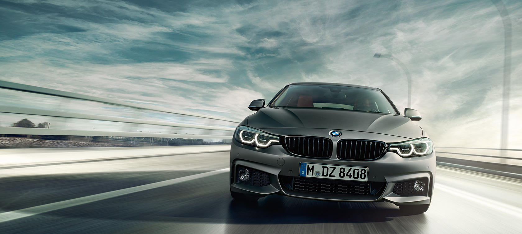 BMW Серия 4 Гран Купе, снимка в движение BMW Серия 4 Гран Купе, снимка в движение