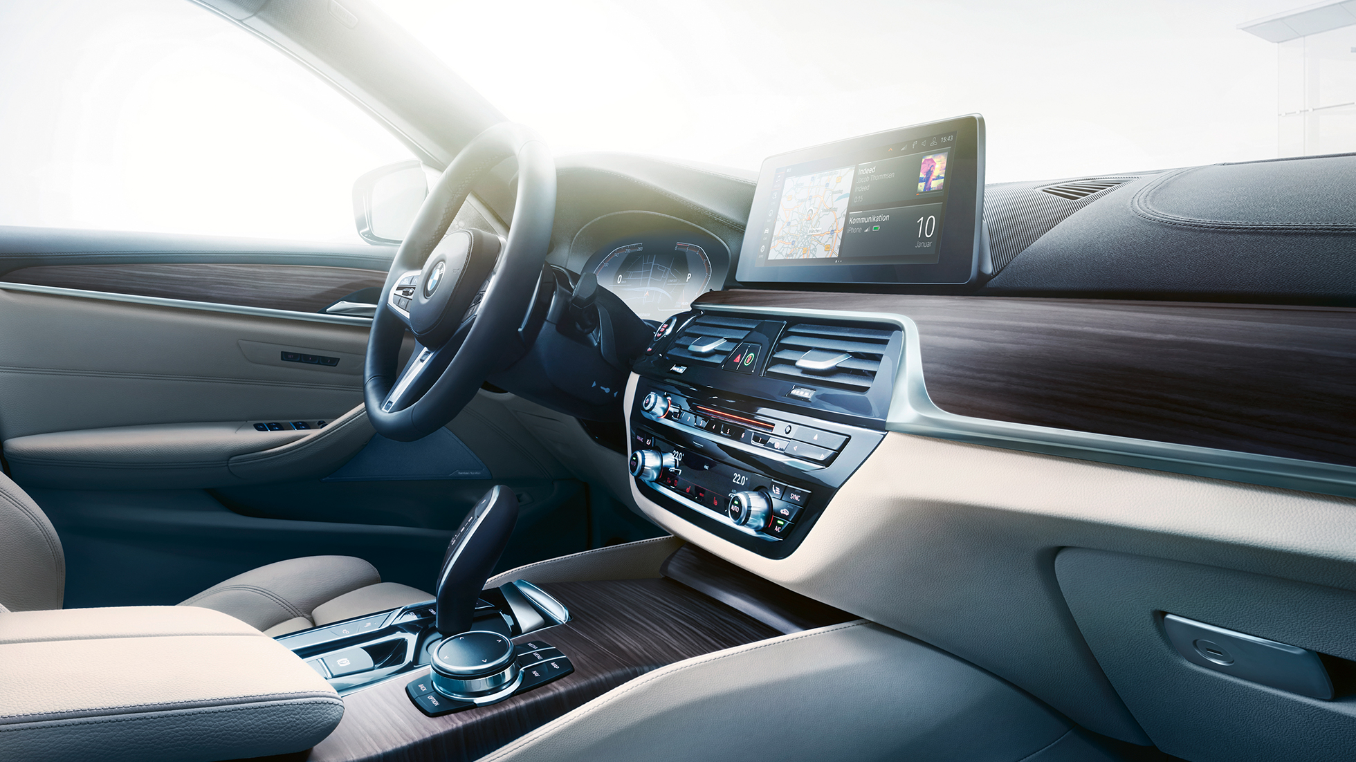 Асистиращи системи BMW Серия 5 Туринг. Асистиращи системи BMW Серия 5 Туринг акценти 530d xDrive Туринг G31 Mediterranean Blue metallic кокпит