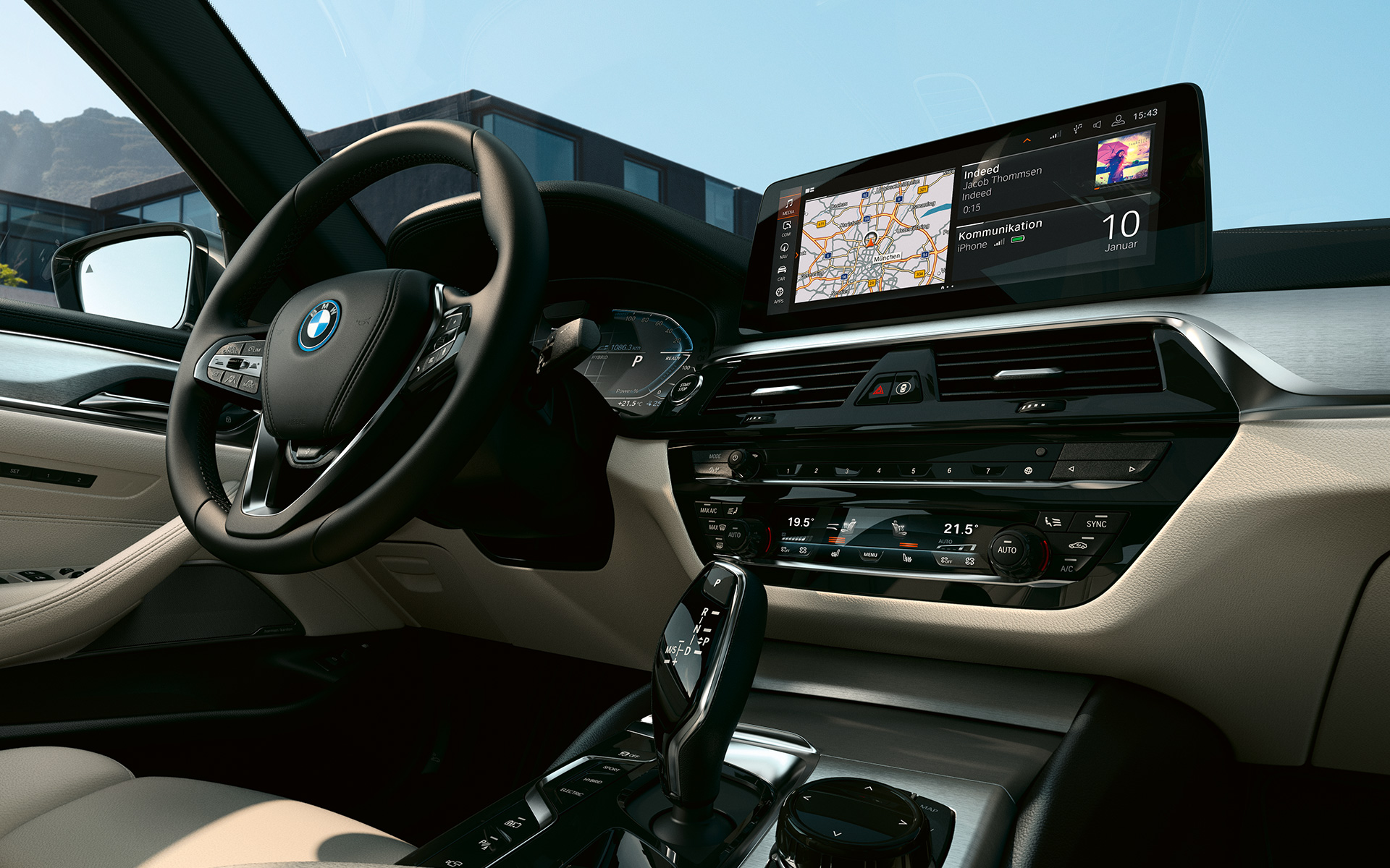 Кокпит BMW Серия 5 Туринг G31 LCI LCFI 4K9 Кокпит BMW Серия 5 Туринг G31 фейслифт 2020 интериор кожена тапицерия Dakota Ivory White с ексклузивни шевове/кант в контрастен цвят | Black, интериорни лайстни от фино шлифован алуминий с акцентираща лайстна Pearl Chrome