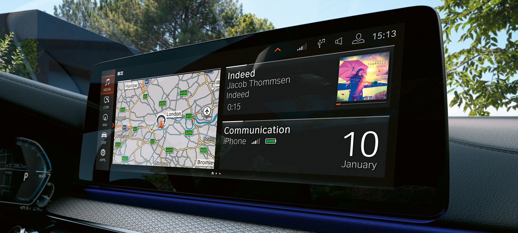 BMW Серия 5 Туринг LCI G31 BMW Live Cockpit Professional 12,3-инчов централен информационен дисплей интериор BMW Серия 5 Туринг LCI G31 BMW Live Cockpit Professional 12,3-инчов централен информационен дисплей кокпит снимка отблизо