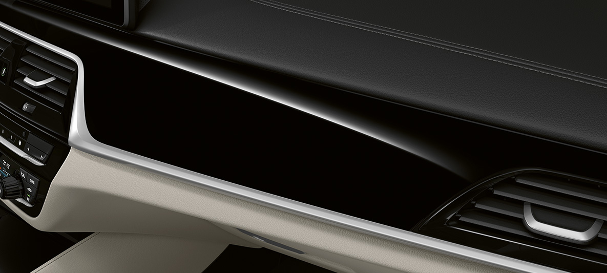 BMW Individual пълно кожено оборудване BMW Серия 6 Гран Туризмо G32 2020 Интериор 02 BMW Individual пълно кожено оборудване BMW Серия 6 Гран Туризмо G32 2020 Интериор кокпит 02