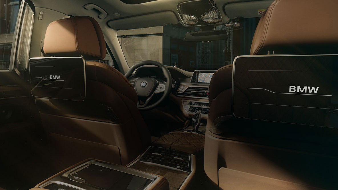 BMW Серия 7 G11 G12 2019 развлекателна система за задната седалка BMW Серия 7 G11 G12 2019 развлекателна система за задната седалка с HD тъч дисплеи
