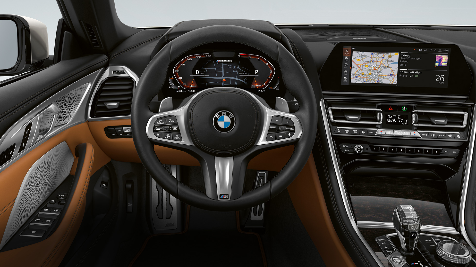 BMW M850i xDrive, М кожен мултифункционален волан с лостчета за превключване. BMW M850i xDrive, М кожен мултифункционален волан с лостчета за превключване.