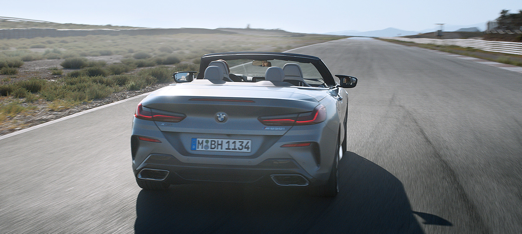 Новото BMW Серия 8 Кабриолет G14 LCI фейслифт 2022 динамика на управлението видео Новото BMW Серия 8 Кабриолет G14 LCI фейслифт 2022 динамика на управлението видео