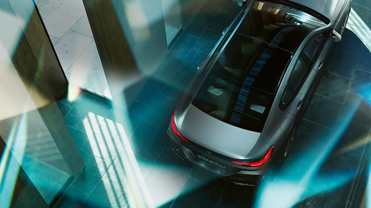 Панорамен стъклен покрив с голяма остъклена площ BMW Серия 8 Гран Купе, панорамен стъклен покрив с голяма остъклена площ