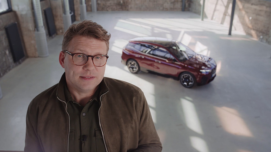BMW iX i20 2021 електрически SUV personal esim 5g видео BMW iX i20 2021 електрически SUV personal esim 5g видео