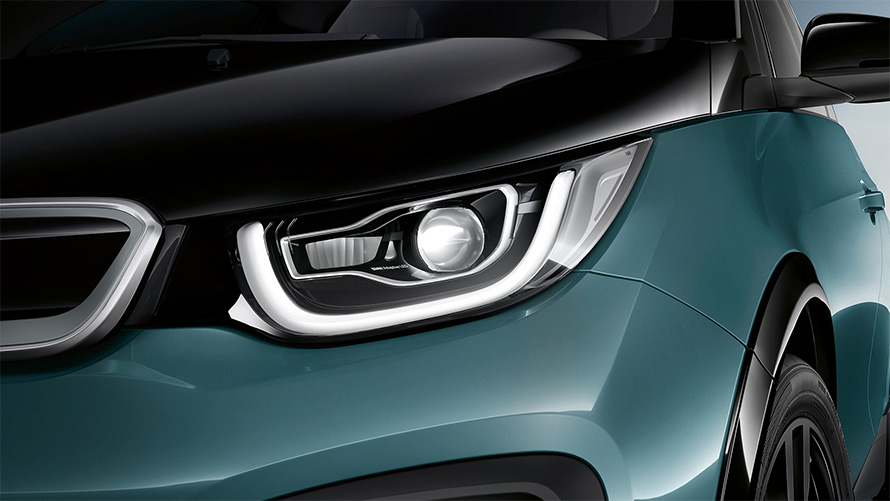 BMW i3 I01 2018 Jucaro Beige с акцент Frozen Grey metallic снимка отблизо отпред с LED фарове