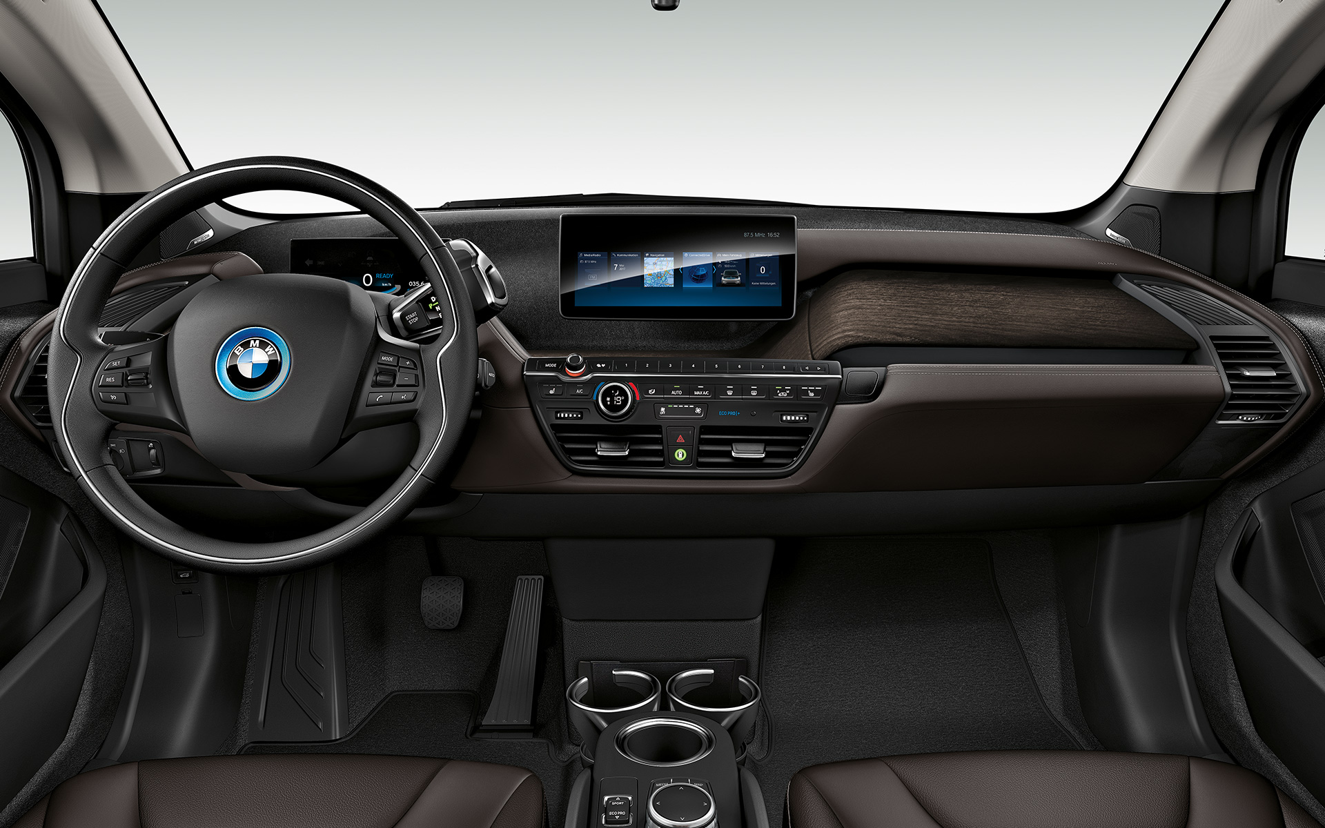 BMW i3s I01 2018 интериор кокпит