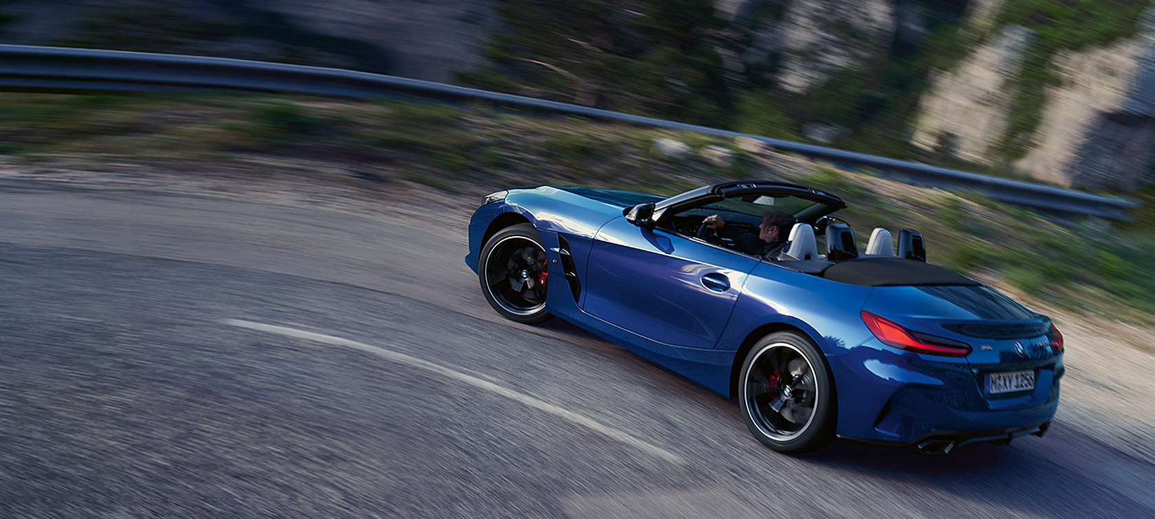BMW Z4 M40i G29 Portimao Blue 