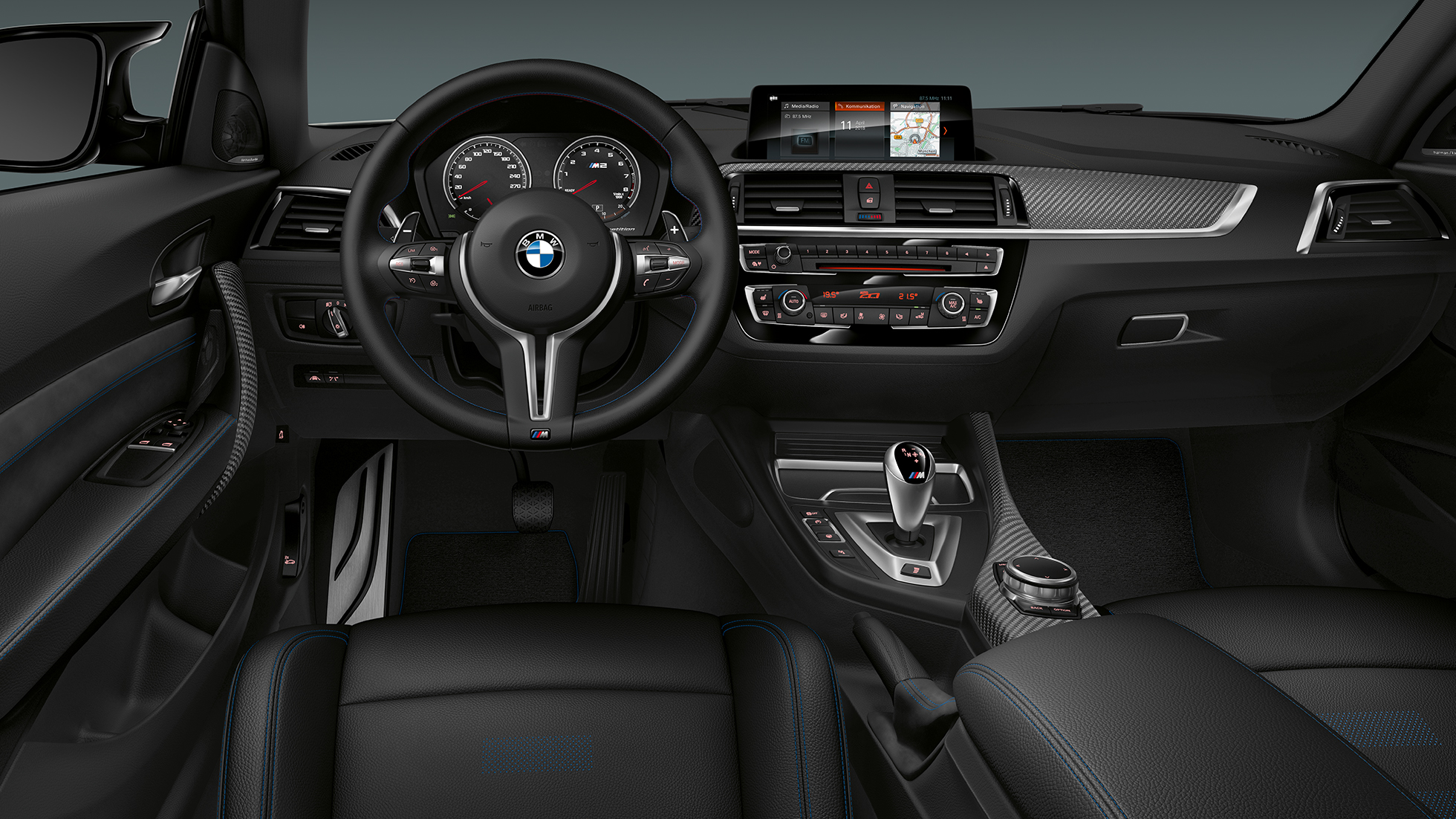 Кокпит BMW M2 Competition F87 Кокпит BMW M2 Competition F87 2018 Hockenheim Silver metallic интериор