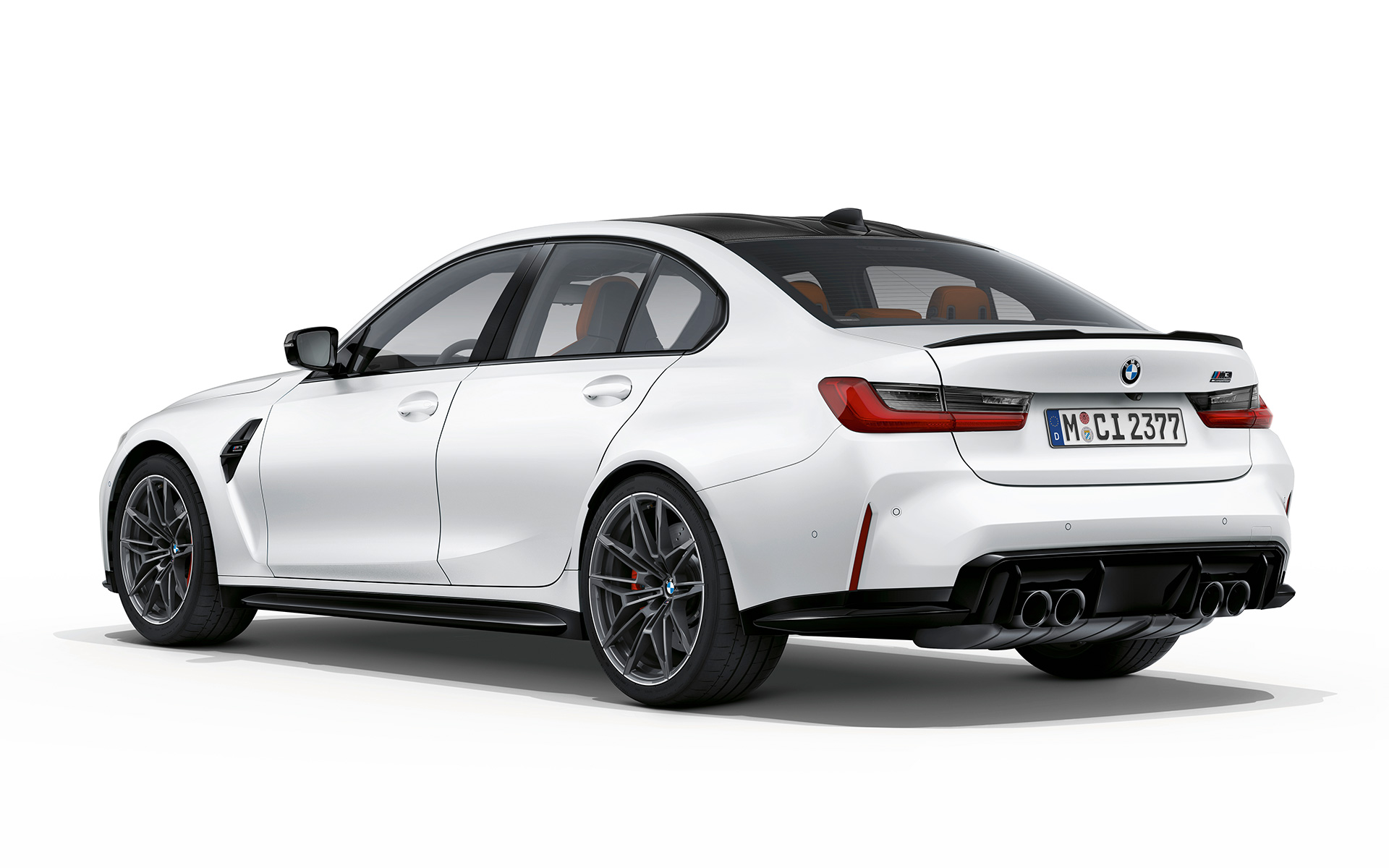 BMW M3 Competition G80 2020 Frozen Brilliant White metallic три четвърти изглед отзад