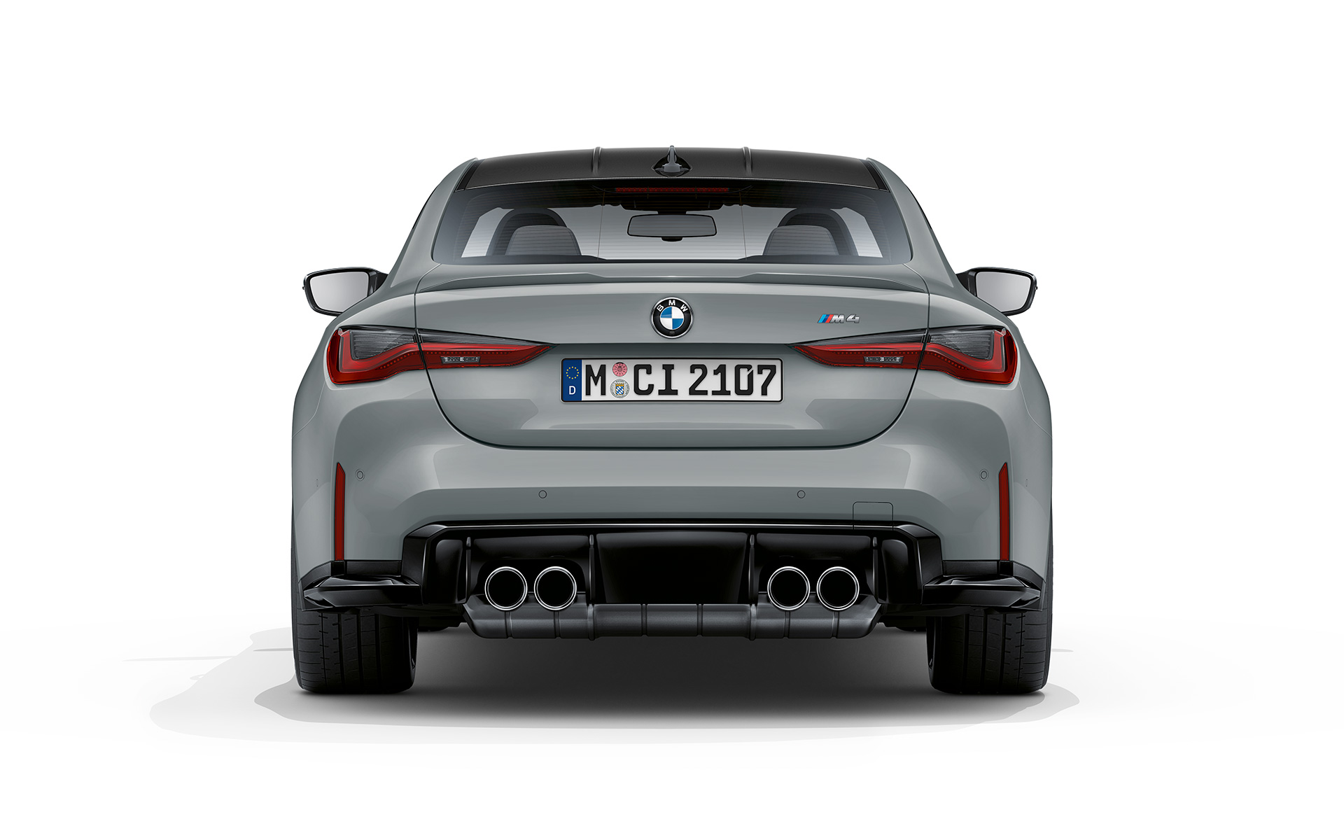 BMW M4 Купе G82 2020 Brooklyn Grey metallic изглед отзад