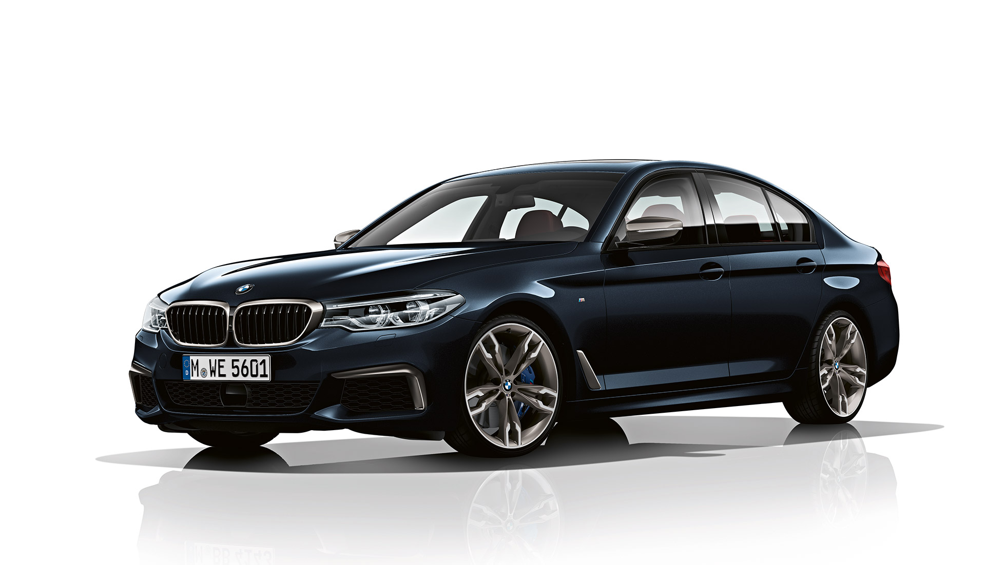 Преден дизайн. BMW M550i и BMW M550d, дизайн, три четвърти изглед отпред.