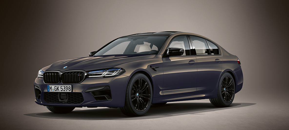 BMW Individual BMW M5 Седан F90 2020 Alvite Grey metallic BMW Individual BMW M5 Седан F90 LCI Facelift 2020 Alvite Grey metallic три четвърти изглед отпред